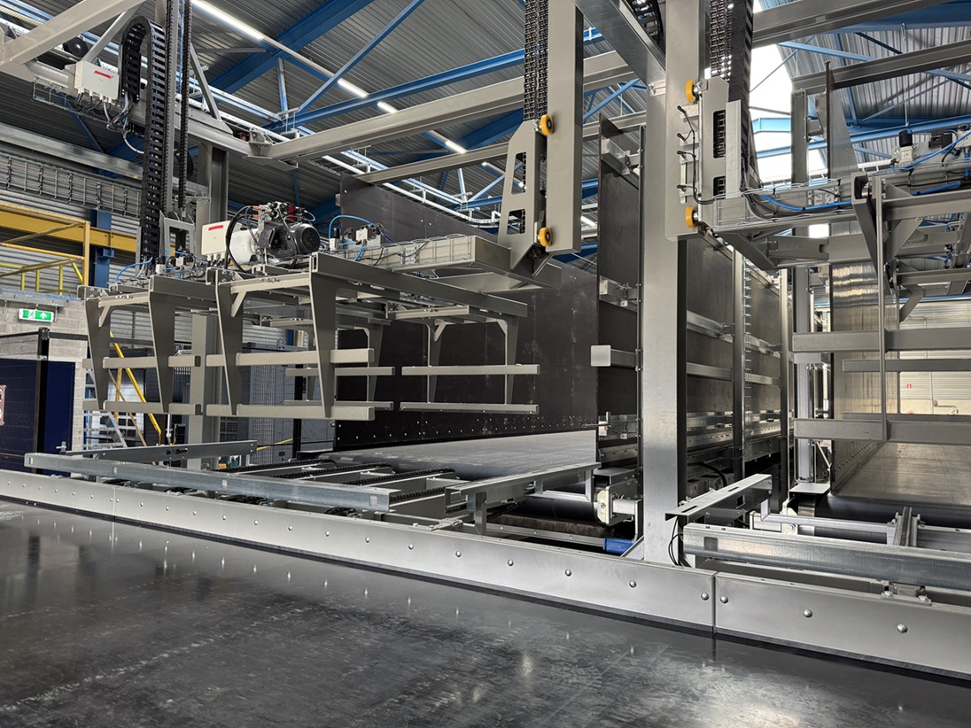 Bale conveyor